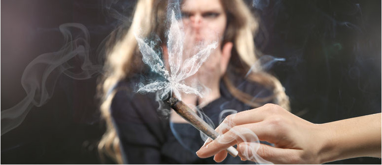14 consejos para ocultar el olor a marihuana - CannaConnection -  CannaConnection